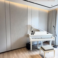 Bán Gấp Căn Hộ Duplex 147.6M2 Dự Án Senique -Capitaland