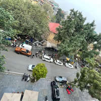 Bán Nhà Mặt Phố Phùng Hưng. Lô Góc. Sổvuông.diện Tích130M X 6 Tầng Thang Máy. Mt,10M. Giá Bán, 138 Tỷ