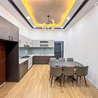 Nhà 1 trệt 2 lầu đường số 3 KDC Đại Học Y Dược Cần Thơ