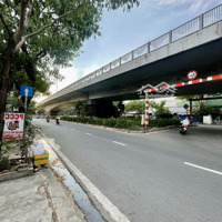 Bán Nhà Mặt Tiền Trần Xuân Soạn, Sẵn Hđ Thuê 8 Triệuiệu/1 Tháng Thương Lượng Nhanh.