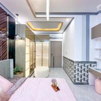 Nhà lầu rộng đậu ô tô trong nhà, khu cán bộ giáo viên Đại Học Cần Thơ