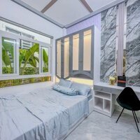 Nhà lầu rộng đậu ô tô trong nhà, khu cán bộ giáo viên Đại Học Cần Thơ