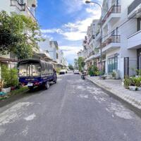 Bán nhà 2 lầu đường số 6 KDC ĐHYD . Sổ hồng . Giá rẽ