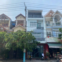 Nhà Phố Hoàn Công Mặt Tiền Kinh Doanh Tốt Khu Trung Tâm Hành Chính Tp Dĩ An