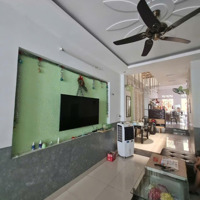 Bán Nhà 3 Tầng Mặt Tiền Đường Mê Linh - Tân Lập Giá Bán 9,5 Tỷ - Tp Nha Trang -