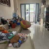 Bán Nhà Mặt Tiề.n Nguyễn Thị Minh Khai Phường Phước Hòa Nha Trang