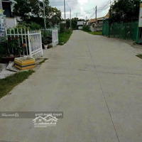 Cần Bán Nhanh Lô Đất Gần Chợ Long Thới Mtđ. Quốc Lộ 60 Phú Cần Tiểu Cần Trà Vinh 120M2/ 550 Triệu Shr
