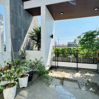 Nhà Đẹp Mặt Tiền Hòa Phú 9- Hòa Minh- Mới Xây 2023- Full Nội Thất- Chuyển Công Tác Bán Gấp