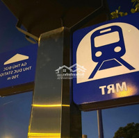 Bán Nhà 3 Tầng Hẻm Thông, Ngang 5 Bề Thế, Ngay Ngã Tư Thủ Đức, 2P Tới Metro