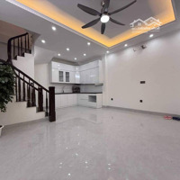 Bán Nhà Đẹp Yên Hòamặt Tiềnnhỉnh 4M, Chủ Tự Xây Tâm Huyết, Phù Hợp Gia Đình 4-5 Người