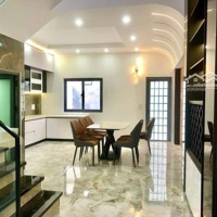 Bán Nhà 3 Tầng Đường Bàu Cầu 28 - Đường 5.5M Lề 3M Full Nội Thất