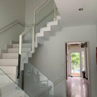 Bán nhà MẶT TIỀN KINH DOANH PHẠM VĂN ĐỒNG - 6 TẦNG Gần Gigamall chỉ 8 tỷ 8 thương lượng