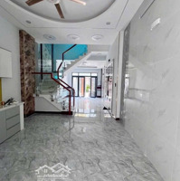 Nhà 3 Tầng - Trung Tâm Tp - Chỉ 7.5 Tỷ