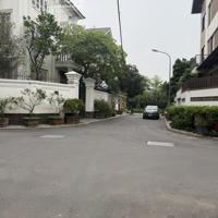 Siêu Phẩm 8 Tầng Gara 2 Ô Tô Vị Trí Vàng Đón Cầu Trần Hưng Đạo Long Biên Trên 15 Tỷ