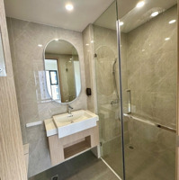 Cho Thuê Căn 2 Phòng Ngủview Đẹp - Miễn Phí 2 Đầu Phí Quản Lý T5/2025 - Liên Hệ Thy Mỹ