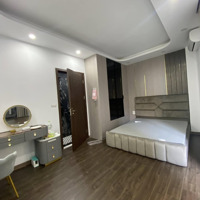 30M Ra Phố , Ba Gác Tránh , Thang Máy , Quan Nhân Thanh Xuân 35M2 7Tầng , 8.7 Tỷ .