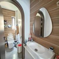 Nhà 3tầng siêu đẹp Đ100A,Lê Văn Việt,Tân Phú,Q9-nhỉnh 5ty