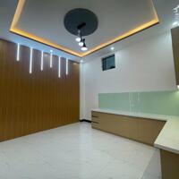 Bán Nhà trung tâm 1 mê Phan Bội Châu - Quy Nhơn dt 43m2 giá 2tỉ 850