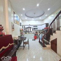 Bán Nhà Quang Tiến, Đại Mỗ. Đường Rộng Thênh Thang . 60M _ 4 Tầng _ Hơn 11 Tỷ