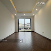 Bán Nhà Mới Đẹp Hoàng Mai, 35M Xây 5 Tầng, Gần Ô Tô, Giá Bán 6.85 Tỷ