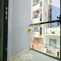 Cho Thuê Phòng 30M2 Ban Công Thoáng Gần Đại Học Hutech, Uef, Ngoại Thương, Gtvt- Ngay Bùi Đình Túy