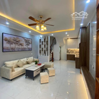 Cực Hiếm Nhà Bán Mặt Ngõ Trường Chinh, 38M*5 Tầng, Trước Nhà 3M, Ở & Kinh Doanh Tốt, Ace Nhanh Tay!