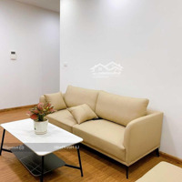 Chính Chủ Gửi Bán Căn 73M2, 2 Phòng Ngủ 2 Vệ Sinh Ban Công Phòng Khách, Full Nội Thất. Tầng Trung, Sổ Cất Két