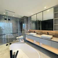 Cho Thuê 4 Phòng Ngủ- Trực Diện Sông - View Bitexco - Nội Thất Cơ Bản Cđt - Căn Hộ Opera Residence