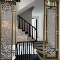 Bán Nhà Tam Hiệp - Thanh Trì - 5 Tầng - Lô Góc - Đường Thông Ô Tô Đỗ Cửa - Giá Nhỉnh 5 Tỷ