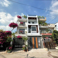 Siêu Phẩm 3 Tầng 4 Phòng Ngủđường 6M Xe Tải Gần Vincom Lê Văn Việt, Liên Hệ: 0915.479.678