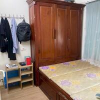 Cho thuê căn  hộ Tập thể tầng 4 Phương Mai 45m2, 5.5  Triệu ở gđ, nhóm, KD online