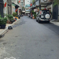 Nhà Tân Bình Ngay Sân Bay Không Gian Sống Đáng Mơ Ước Nhỉnh 7Tỷ 60 M2( 4.4M X 13.6M), 1T2L 3 Phòng Ngủ 2Wc