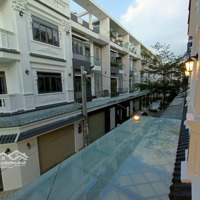 Nhà Đẹp.giá Tốt,Hàng Thơm,Hiếm Có .Giá Bán Thu Hồi Vốn 8.7Tỷ