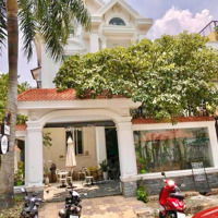 Biệt Thự Vườn Mặt Tiền Đường Số Lâm Văn Bền Q7