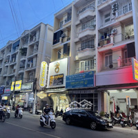 Bán Căn Hộ 2 Phòng Ngủ Chung Cư Chợ Đầm Gần Biển Ngay Tttp Thuận Tiện Đi Lại