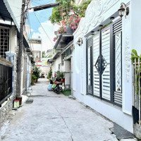 Nhà Rộng Mới Xây Tuyệt Đẹp,Hẻm 38 Đường 3/2 - P,Hưng Lợi - Qnk