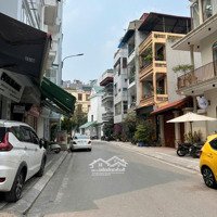 Bán Nhà Lô Góc Lạc Long Quân - Ô Tô Tránh - Cách Hồ Tây Vài Bước Chân