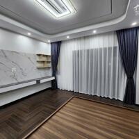 Cần bán gấp căn nhà xây mới đẹp kiên cố nằm trong khu phân lô 918 Phúc Đồng, Long Biên