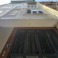 Bán nhà tân mai 5 tầng dân xây cách phố 10M hoàng mai