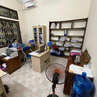 Cực Hiếm, Nhà Phân Lô, Ô Tô Đậu Cửa, 6T Cao Thoáng, Phố Trần Quốc Hoàn, Cầu Giấy, Giá Nhô 8 Tỷ