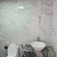 Cho Thuê Căn Liền Kề 20 Triệu/Th Cố Định 2-3 Năm (Thương Lượng) Cách Linh Đàm 3Km Ô Tô Ra Vào Thoải Mái