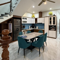 Bán Nhà 4 Tầng 4 Phòng Đường Lê Sỹ Vị Trí Đẹp Liên Hệ 0934 992 992
