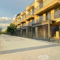 Cơ Hội Sở Hữu Shophouse Tân Cổ Điển - Waterpoint Giá Tốt Đầu Tư Chỉ 6,3 Tỷ