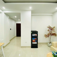 Cho Thuê Ccmn 1 Ngủ, 1 Khách 40M2 Ngay Bến Xe Mỹ Đình Ban Công Thoáng
