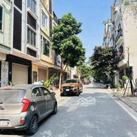 Bán Nhà Hồ Tùng Mậu 65M2 - 4 Tầng - Dân Xây Chắc Chắn - Ô Tô Tránh Đỗ Ngày Đêm - Chỉ Hơn 10 Tỷ Xíu