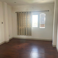 Còn 2 Phòng Trọ 30M2, Giá Bán 6 Triệu Ở Cách Mạng Tháng Tám, Quận 3, Công Viên Thỏ Trắng, Gần Bệnh Viện 115