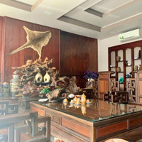 Bán Nhà 4 Tầng, Đường Hoàng Văn Thụ, Vạn Thắng, Nha Trang. Diện Tích: 196,7M2. Ngang 9,5M. Giá:29,5 Tỷ. Tl