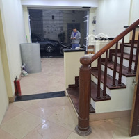 Cho Thuê Nhà Ngõ 165 Dương Quảng Hàm,Diện Tích50M2 X 5 Tầng, Mặt Tiền 4M, Ô Tô Đậu Cửa