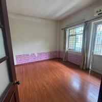 Bán căn hộ chung cư thang bộ Việt Hưng-Long Biên-78m 2n1wc-2 ban công mát mẻ-giá 3.3 tỷ (thương lượng)