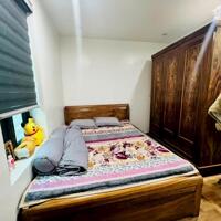 Bán nhà 3,5 tầng đường 6m oto đỗ Hùng Vương, Hồng Bàng giá chỉ có 2,x tỷ Lh 0979087664
